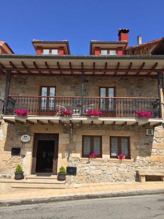 Posada De Villacarriedo Exterior foto